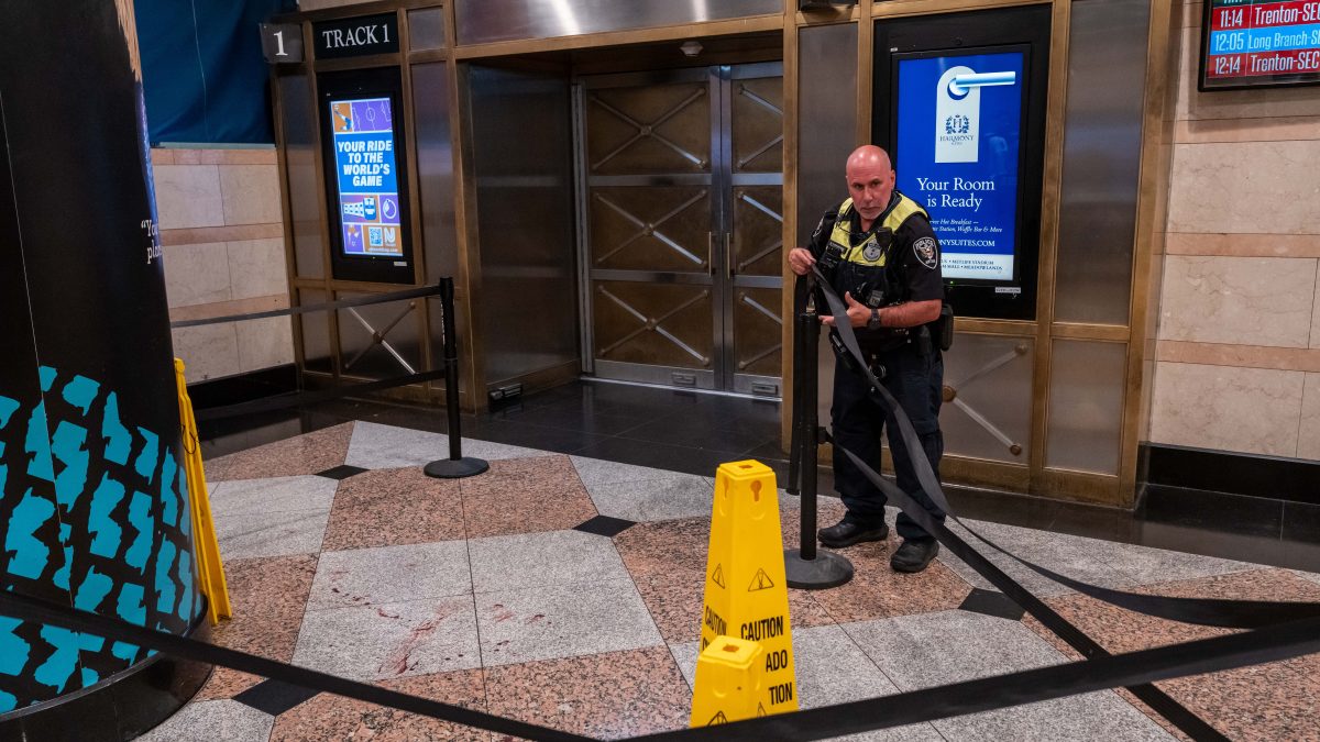 New York, sei persone accoltellate alla Penn Station alla vi