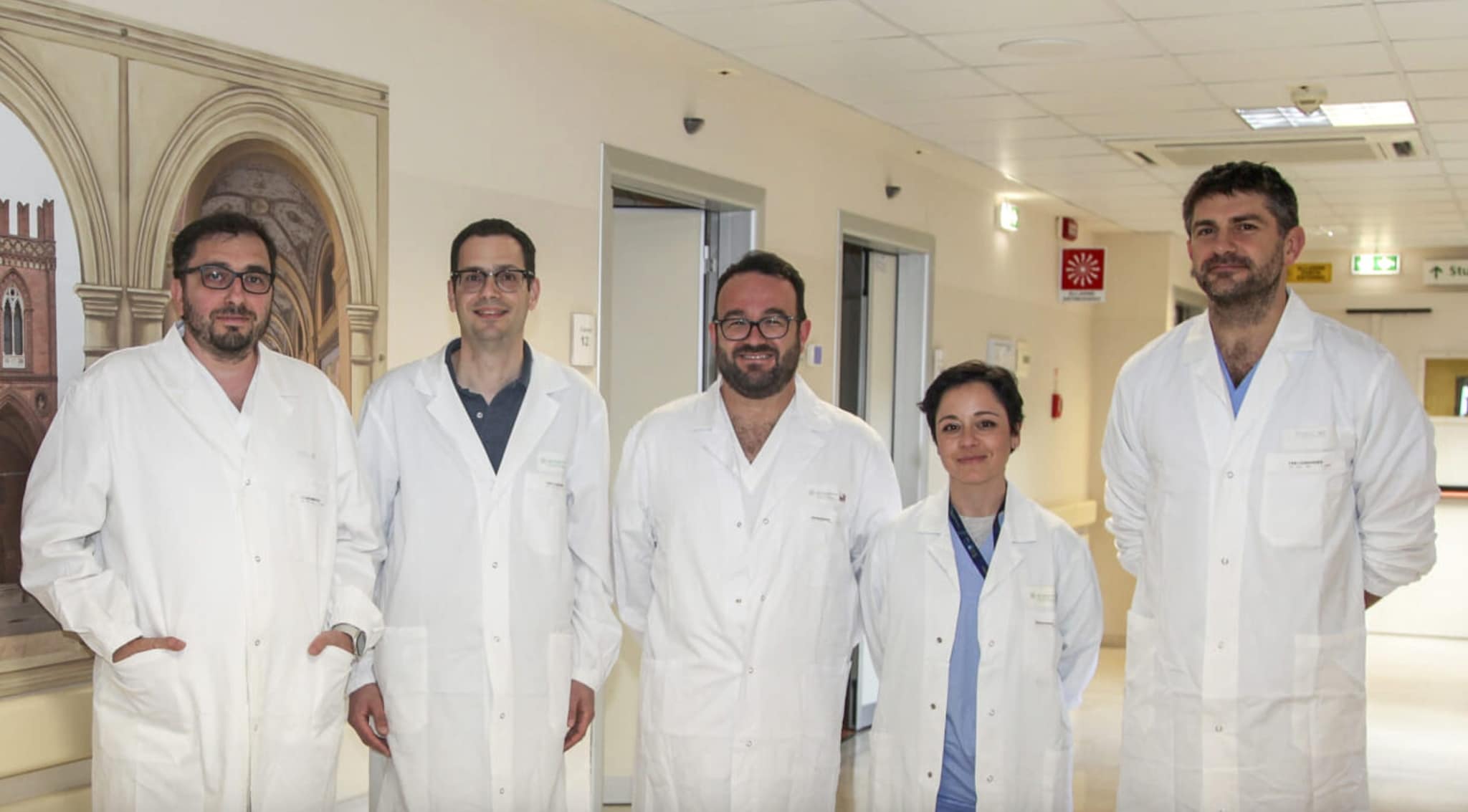 Tumore di 11kg si estende dall'inguine alla caviglia: medici del Rizzoli di Bologna lo rimuovono