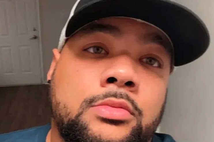 USA, si addormenta mentre cucina e dà fuoco a casa: muore un uomo di 34 anni, gravi i due figli