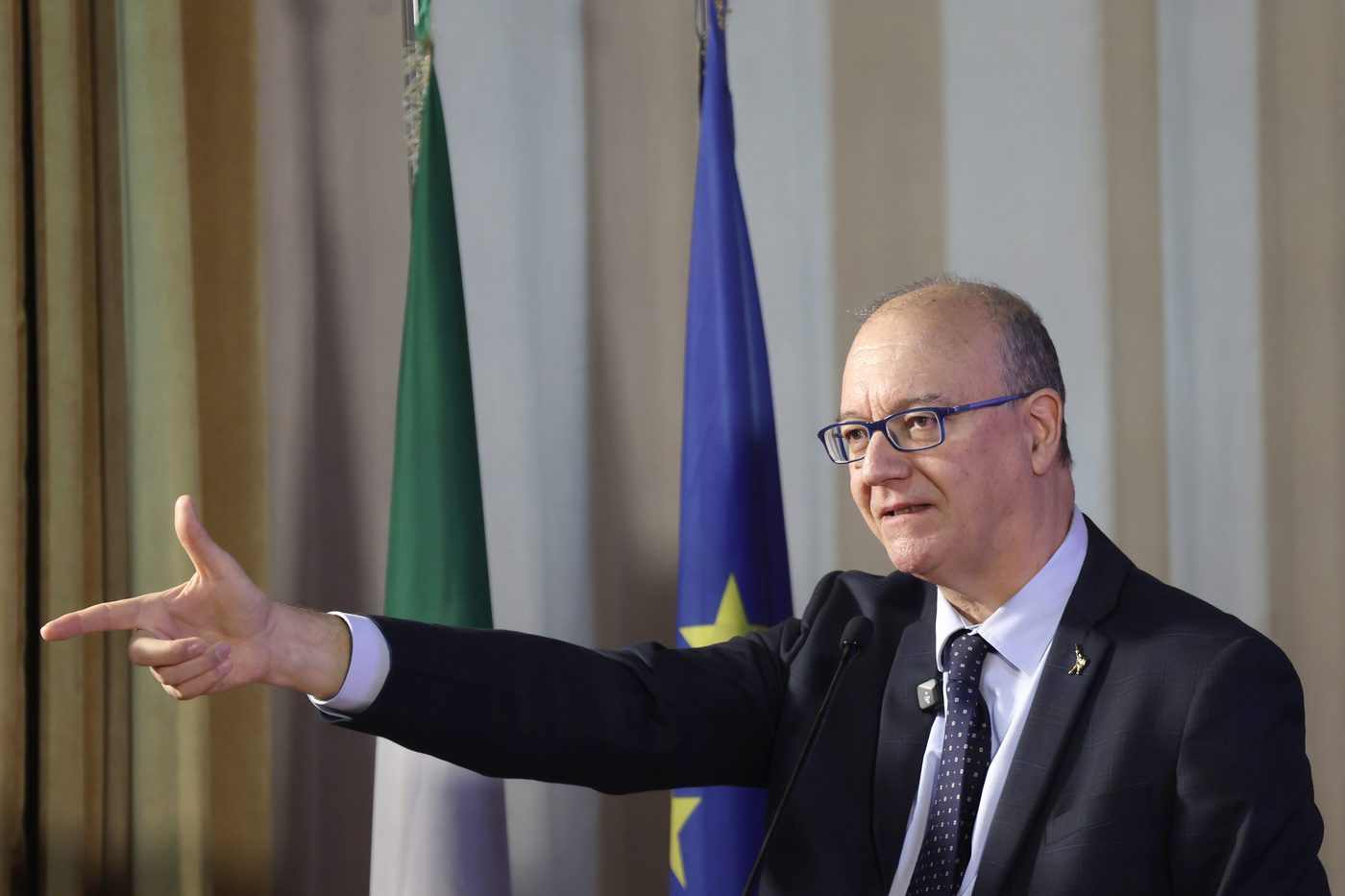 La nuova legge sull'educazione sessuale nelle scuole è una teoria del complotto in purezza