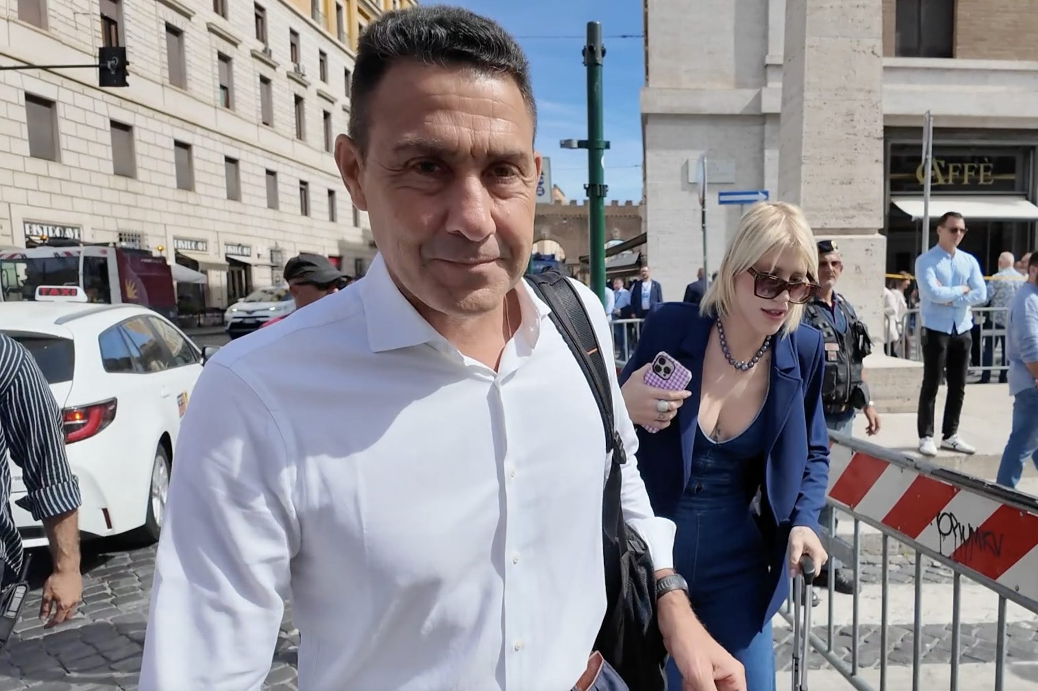 Siamo andati al lancio del partito di Vannacci, tra parà ed ex leghisti: "Alle elezioni prendiamo il 20%"