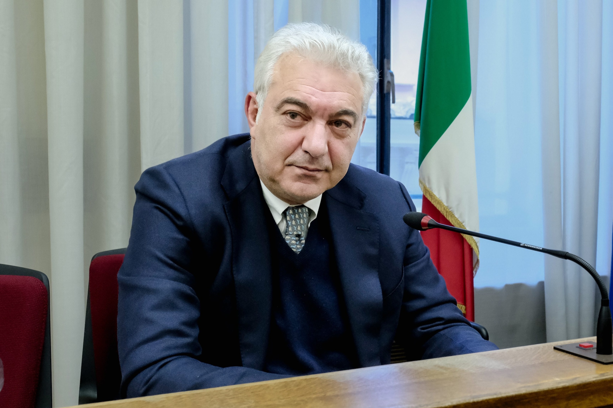 Cosa ha detto l'ex commissario Arcuri in Commissione Covid: la smentita sulle "famigerate mascherine cinesi"