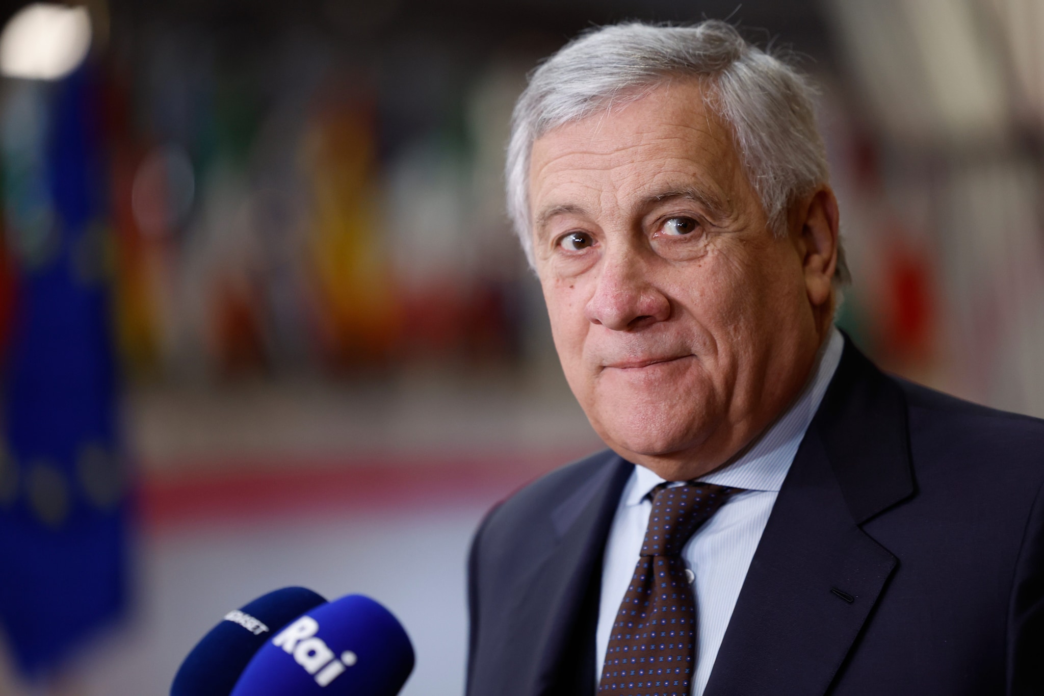 Tajani frena sulle sanzioni Ue ai coloni israeliani, anche dopo l'aggressione contro reporter italiani