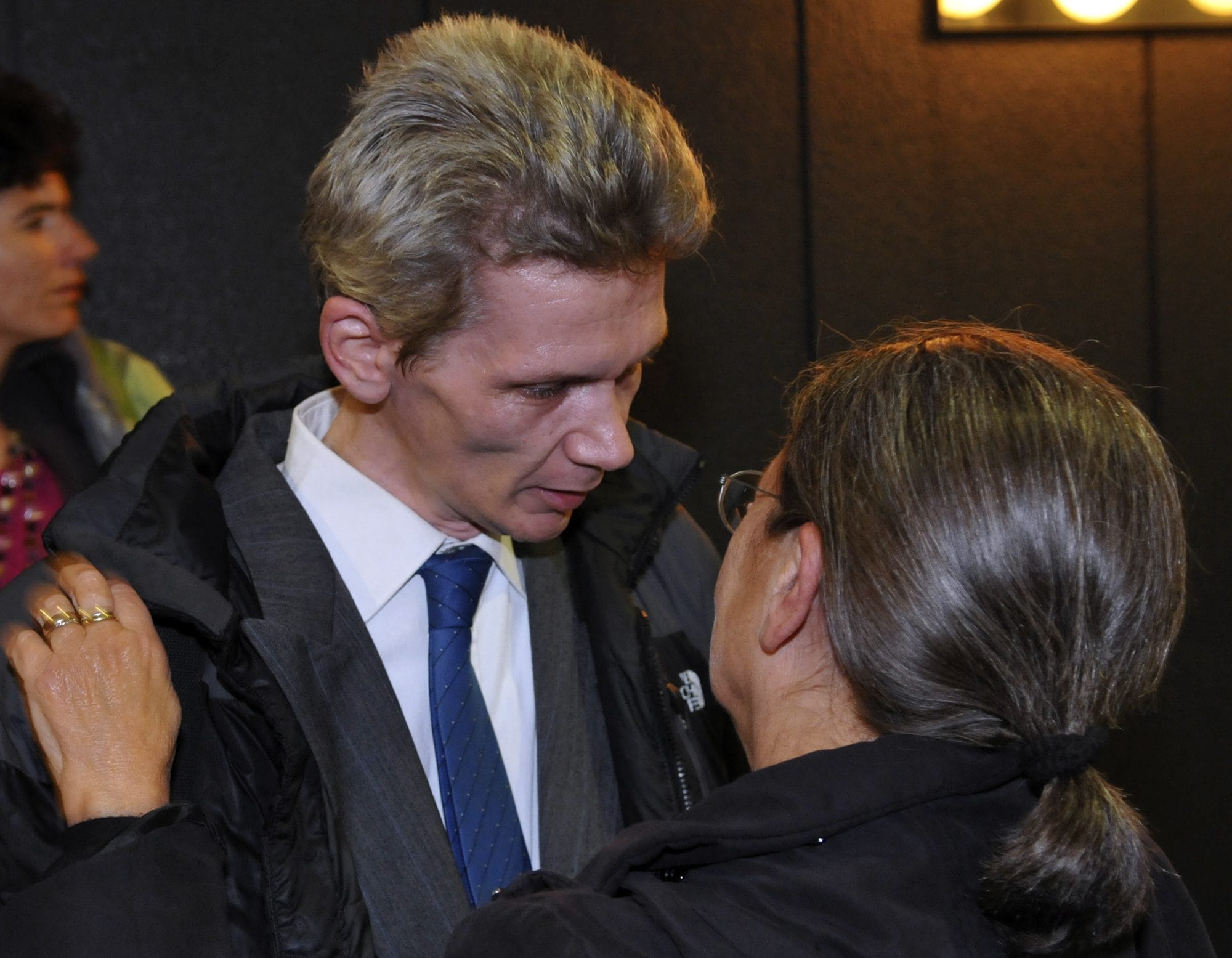 G8 Genova, il giornalista Mark Covell: "Alla Diaz volevano ammazzarci, poi sono stati tutti promossi"