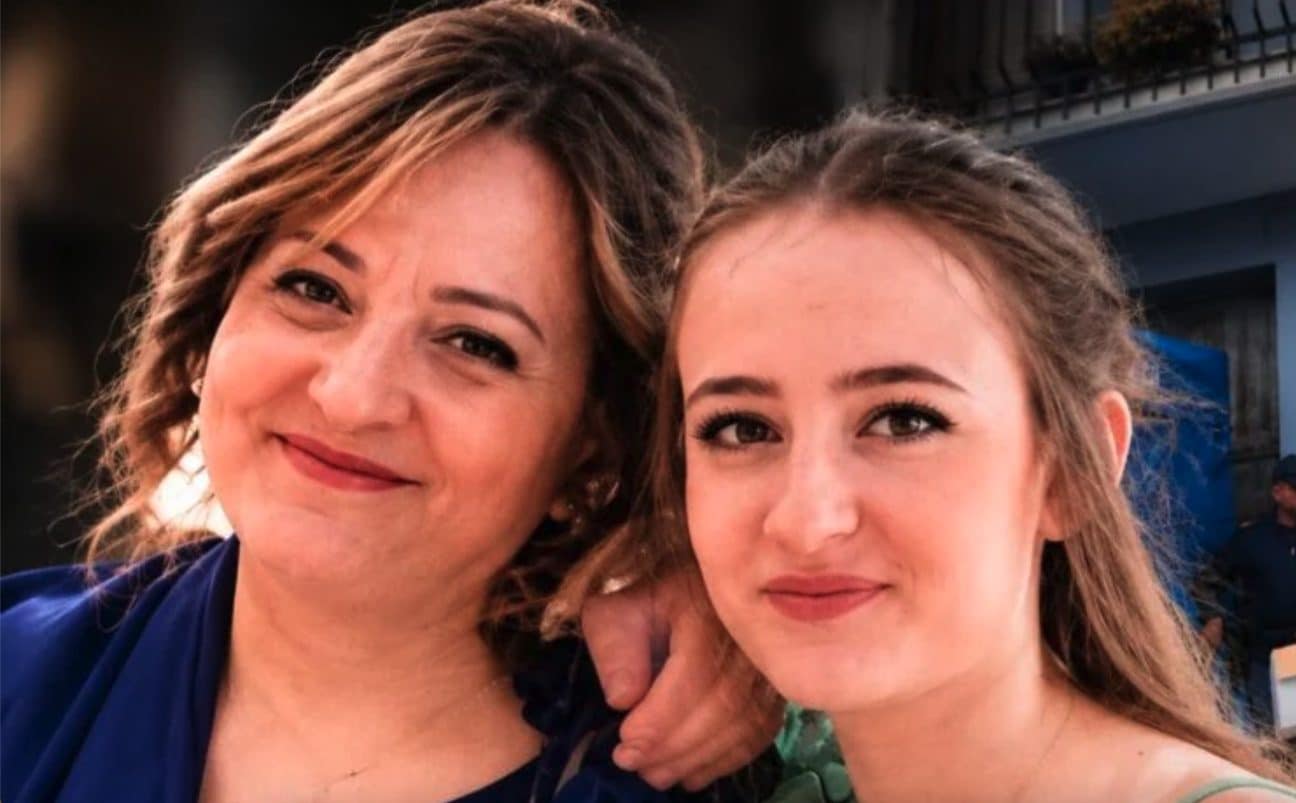 Madre e figlia morte avvelenate con Ricina, l'autopsia: “Elevato quantitativo di tossine, impossibile salvarle”