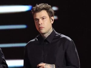 Fedez annuncia lo stop per motivi di salute