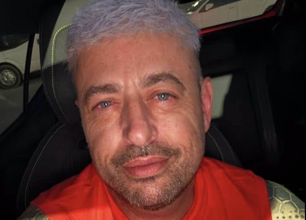 Il dj Ryan Spiteri trovato morto in auto a Malta insieme a una donna. L'ultimo post social: "Pensieri dolorosi"