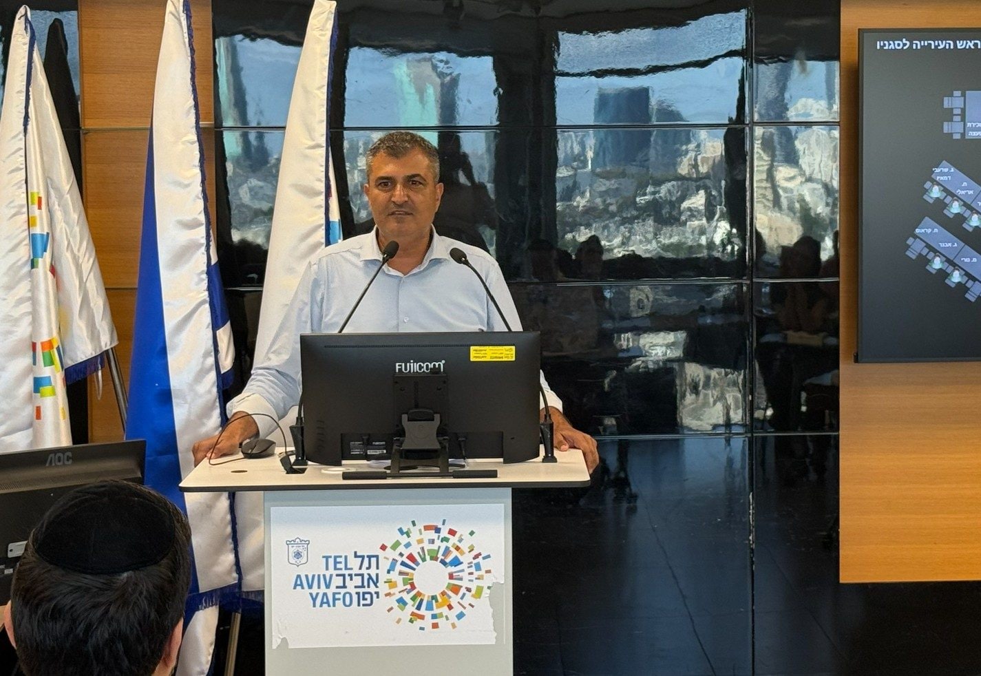 Un palestinese nominato vicesindaco di Tel Aviv, Amir Badran: "Segnale nazionale, ebrei e arabi possono stare insieme"
