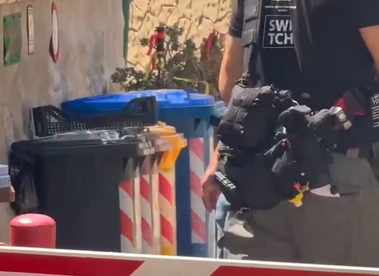 Uccisa a Sanremo, fermato il figlio 20enne: incastrato da telecamere, graffi sul corpo e racconto di un testimone