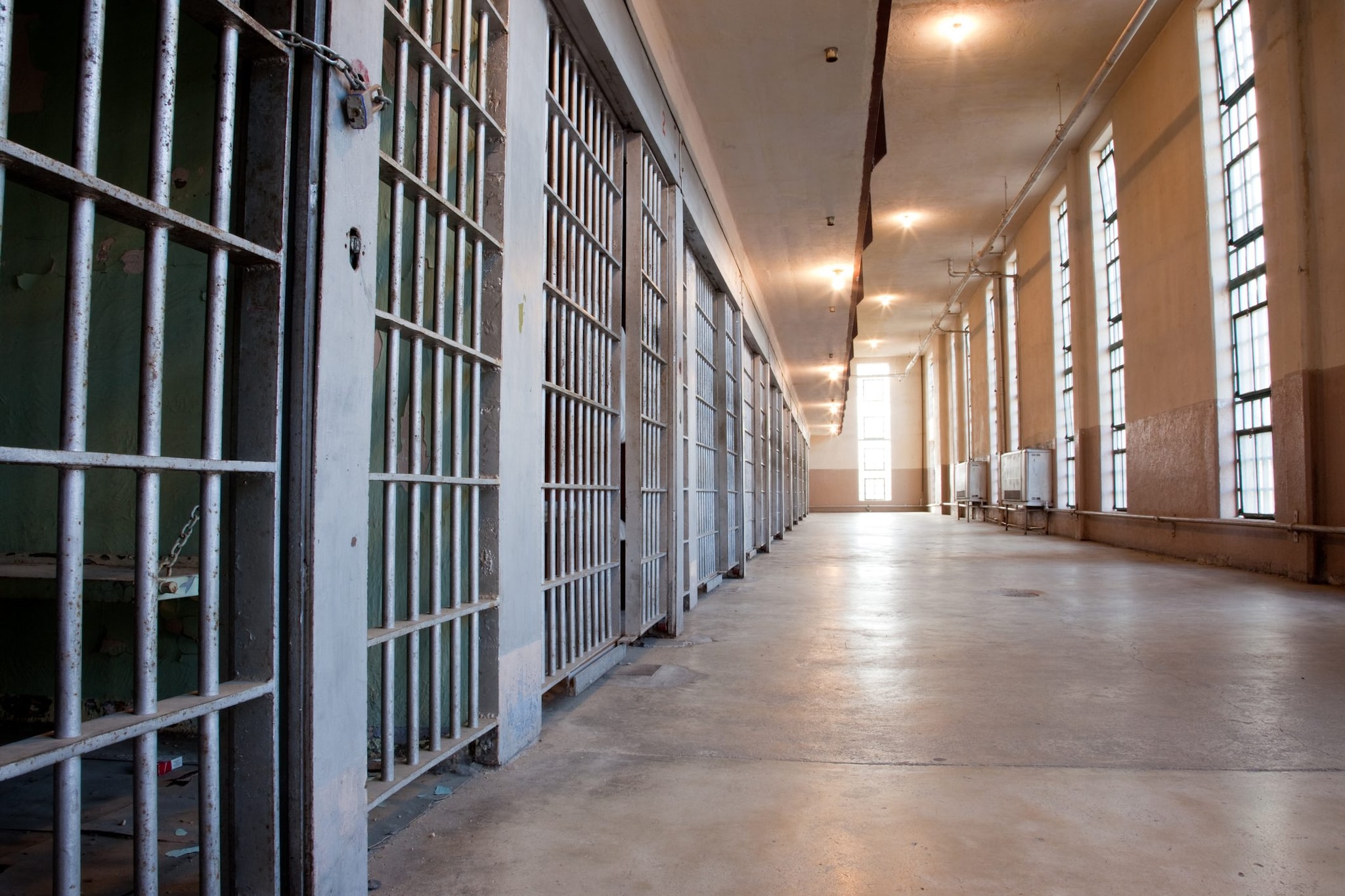 Rivolta dei detenuti a Enna, Antigone Sicilia: "Situazione esplosiva in tutte le carceri della regione"