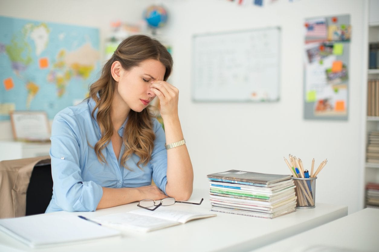 No, non è vero che gli insegnanti fanno tre mesi di vacanza: le leggende metropolitane sulla scuola