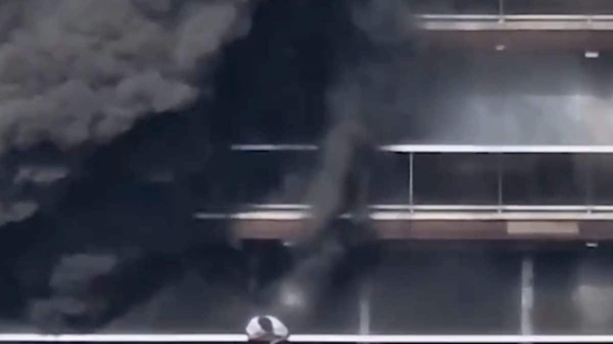 Lo screen da un video sull’incendio su X