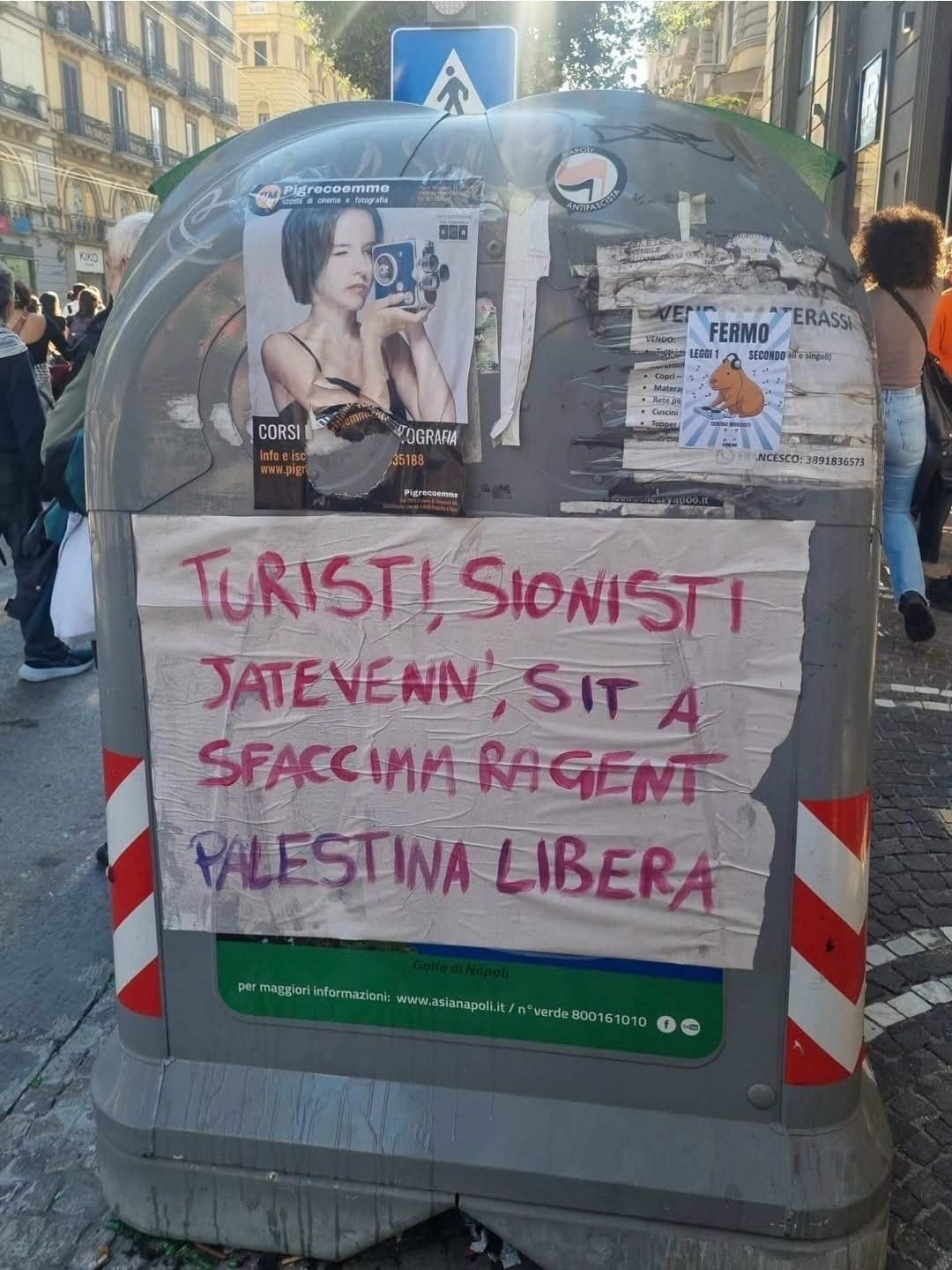 Napoli, corso Umberto I
