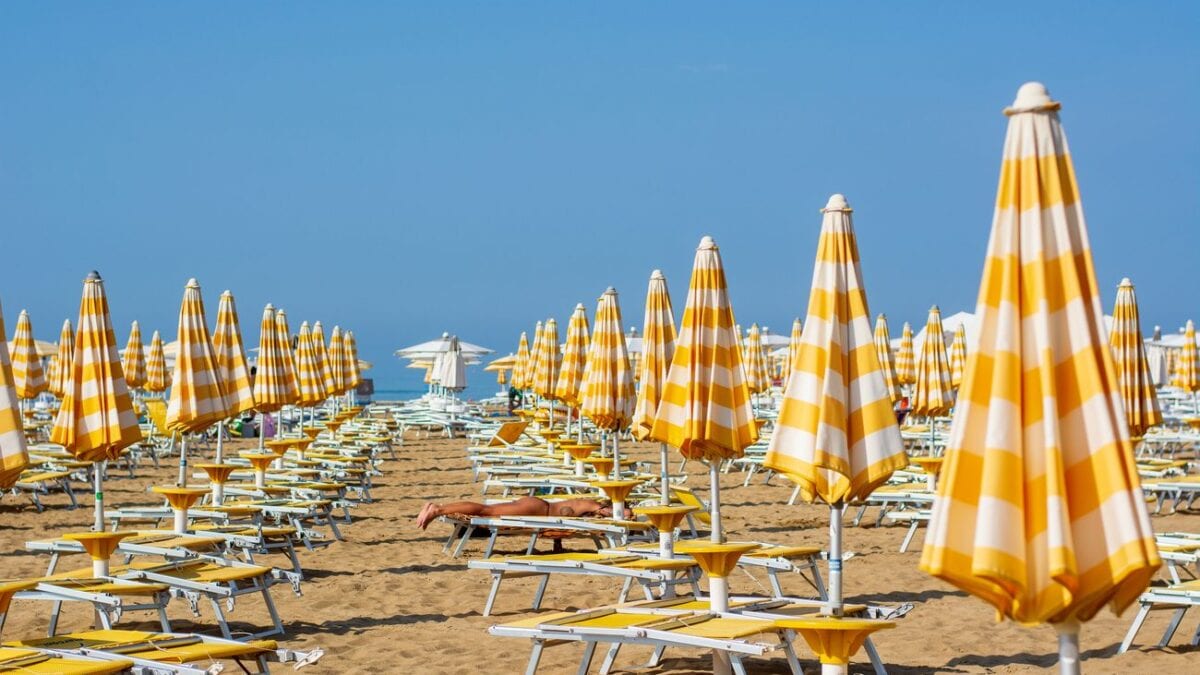 Meno del 40% degli italiani partirà ad agosto per le vacanze estive