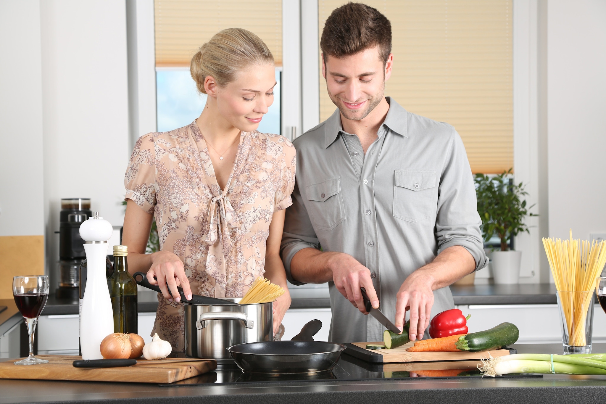 12 elettrodomestici indispensabili da avere in cucina se si ama cucinare