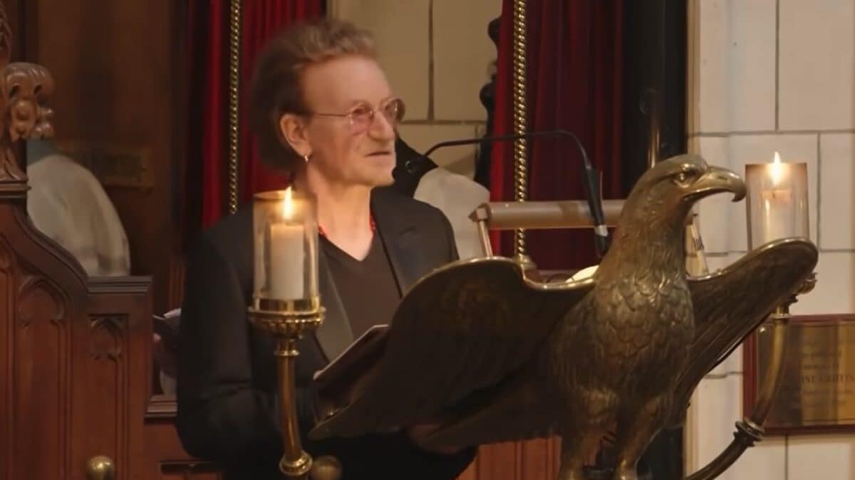 Bono al funerale di Glen Hansard