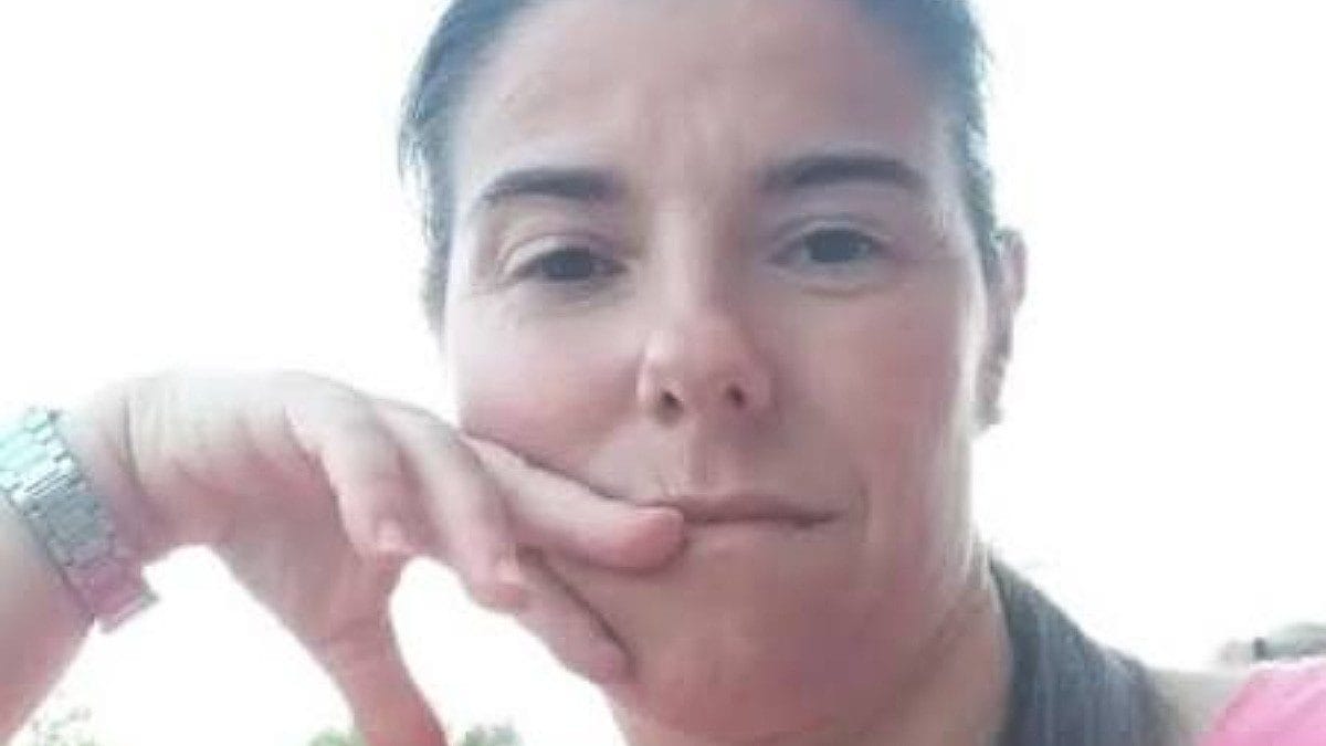 Il marito le sparò alla testa dopo aver ucciso il fratello, Michela Rubiu morta in ospedale dopo un mese di agonia