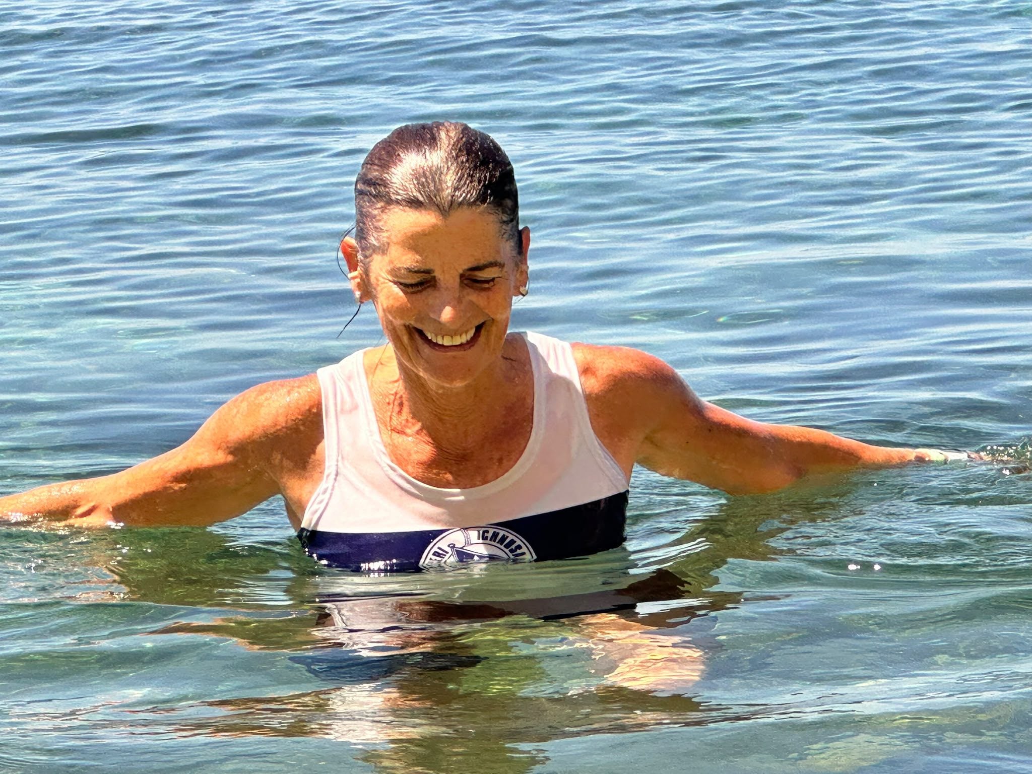 "Mia figlia per tornare in Sardegna con la famiglia spende 800 euro. Io resto ma l'amore per l'isola costa caro"