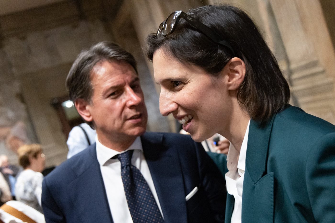 La strategia senza senso del campo largo, che si divide sulle spese militari anche quando non serve a nulla