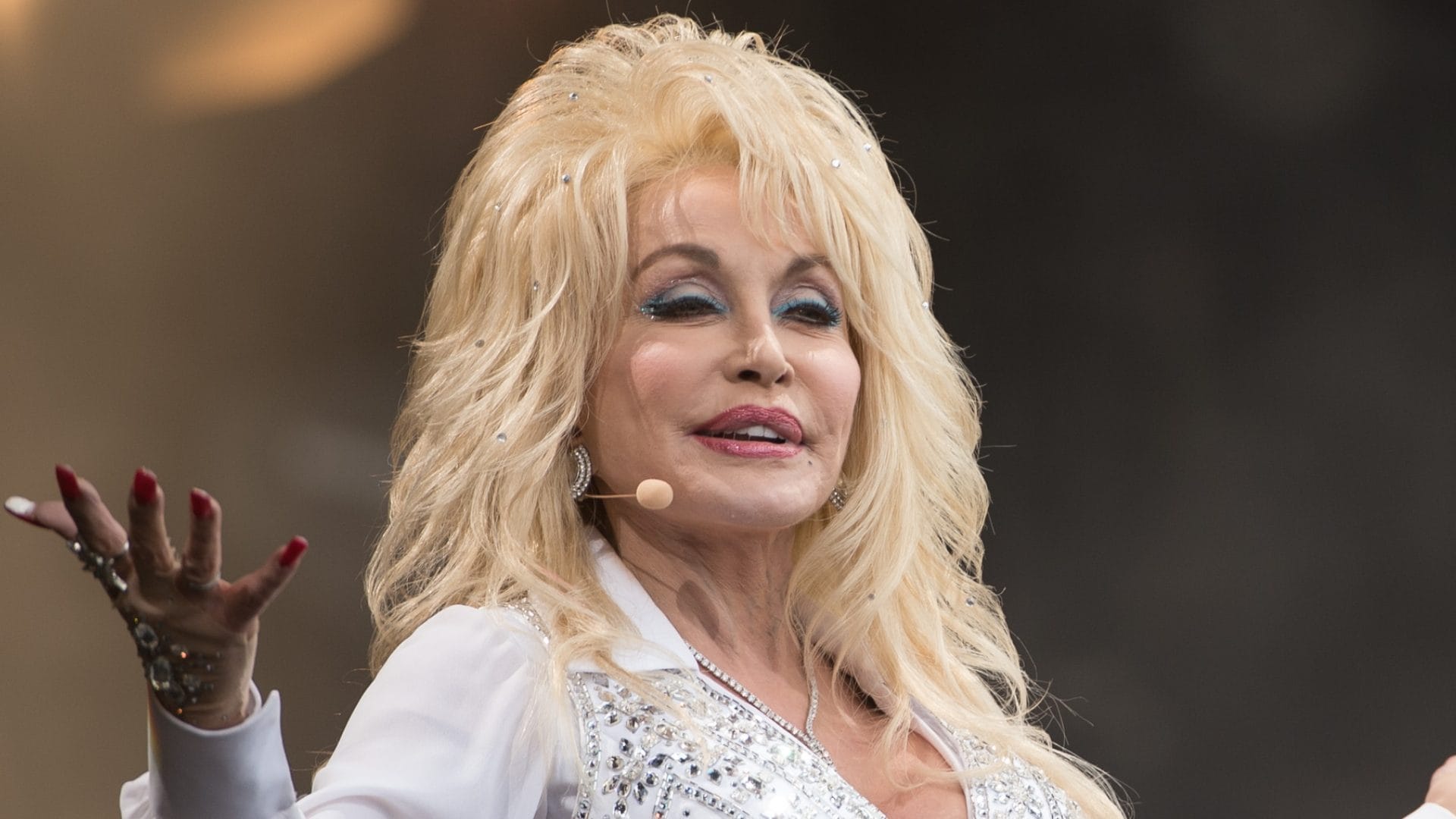 La causa della morte di Dolly Parton, la cantante aveva il cancro: il racconto degli ultimi giorni di vita