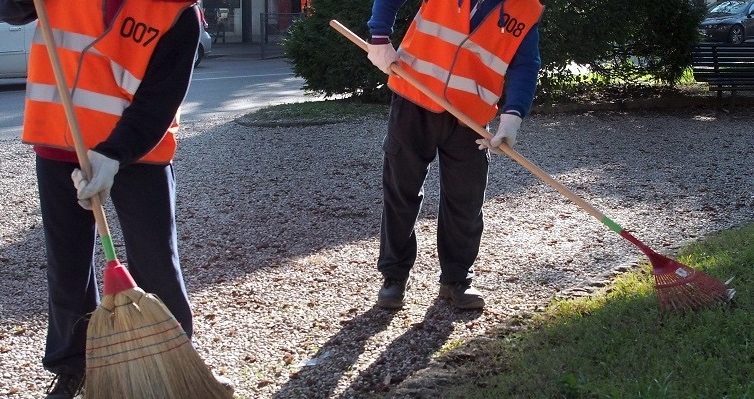 Condannato a 520 ore di lavori, non ne fa una: "Non mi hanno mai detto cosa fare", la Cassazione gli dà ragione