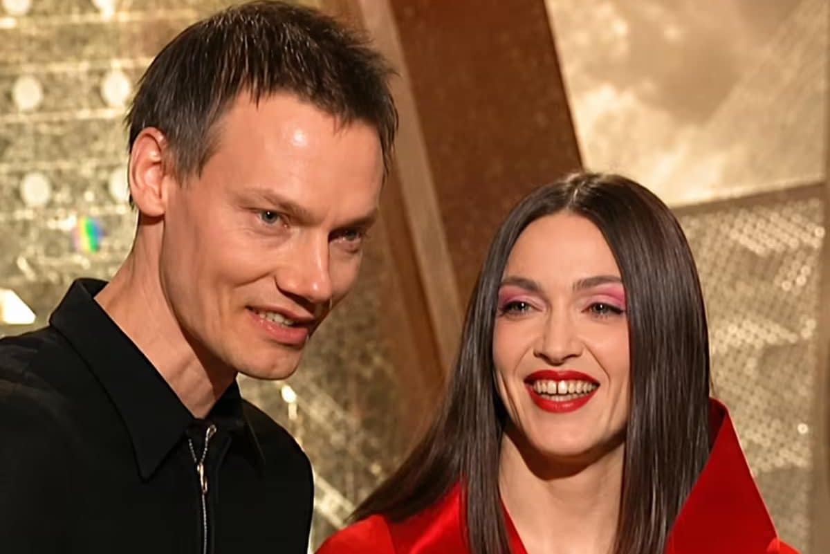 Madonna piange la morte di William Orbit: "Sei stato il mio raggio di luce, come mia figlia Lola"