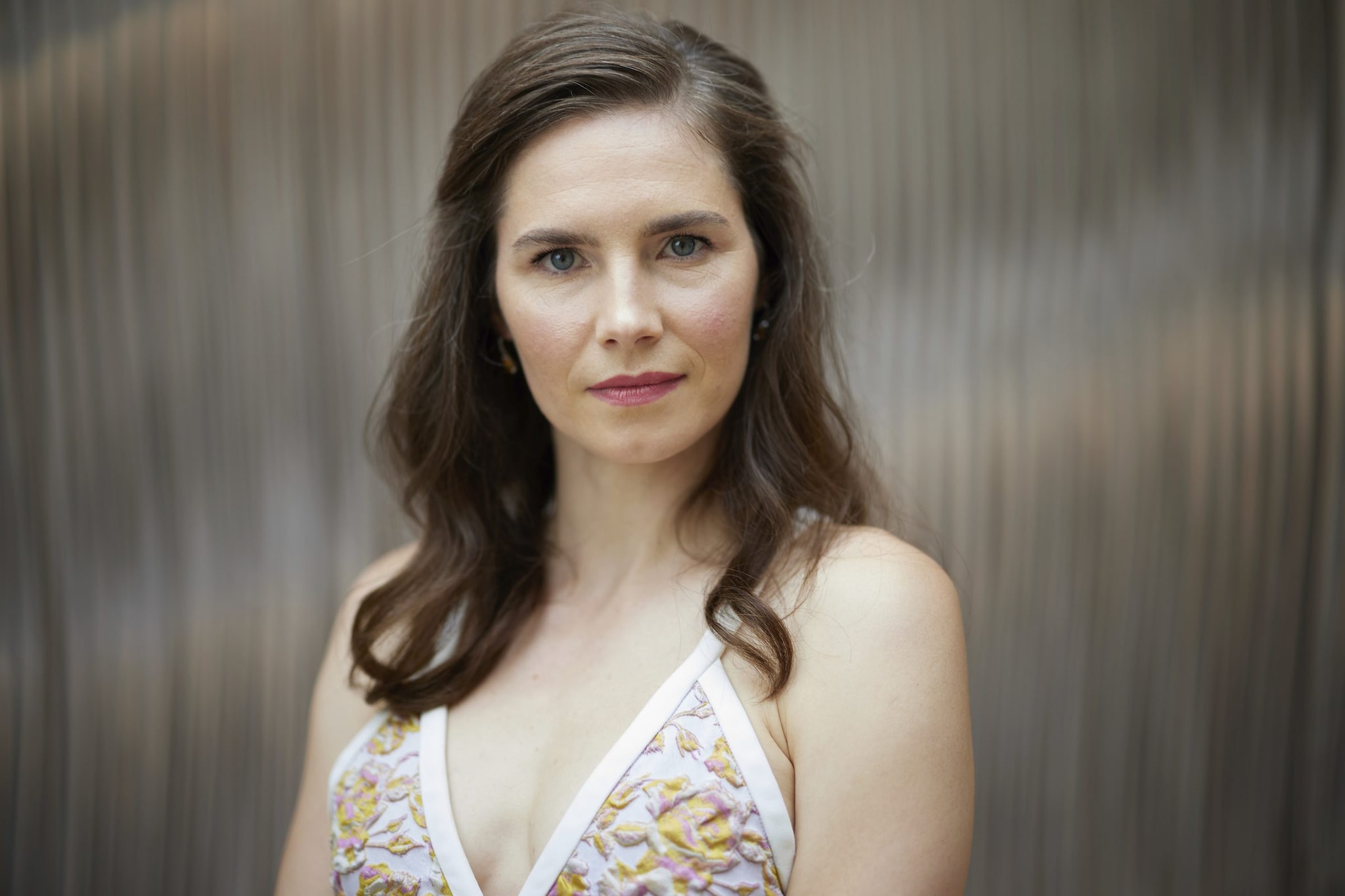 La polemica per lo spettacolo di Amanda Knox in “omaggio” a Meredith Kercher: interviene anche Sollecito