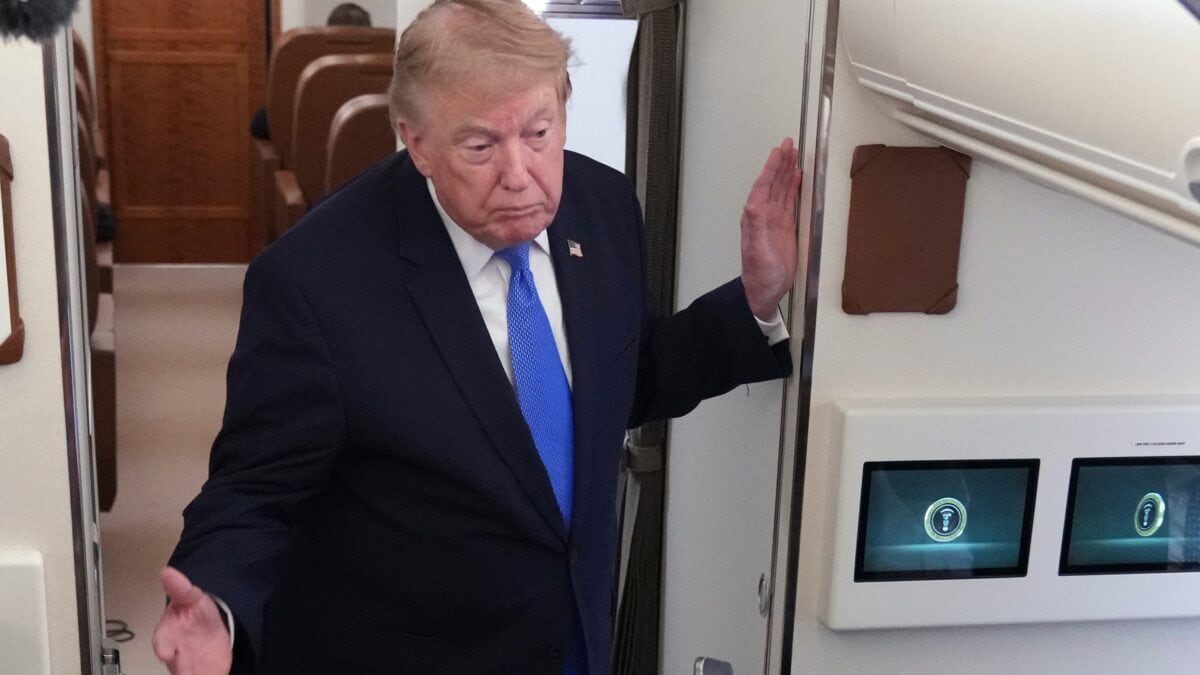 Trump sull'Air Force One il 2 agosto 2026