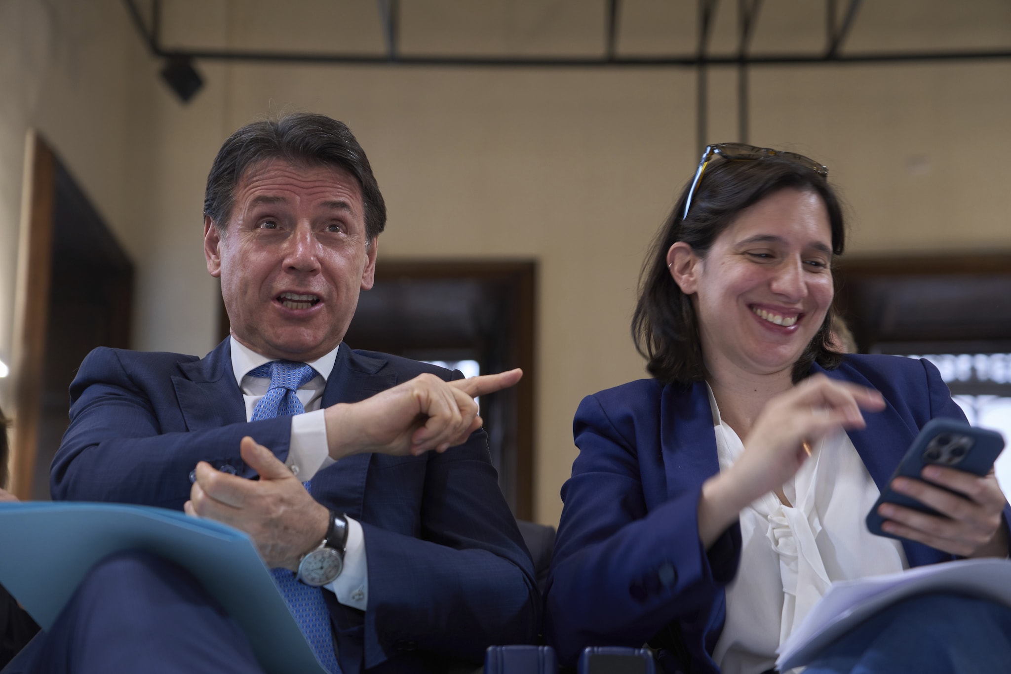 Schlein batte Conte sui social: la segretaria dem convince più del leader M5S