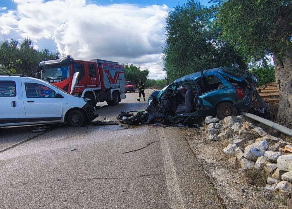 Incidente sulla Conversano-Putignano, morta Mimma Fedele: grave la figlia di 2 anni, era con lei in auto