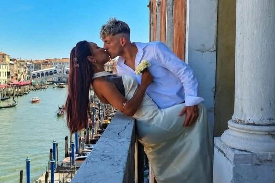 Gabriella e Sean morti nello scontro con un taxi a Venezia, ipotesi tracce di alcol e droghe nel sangue del tassista