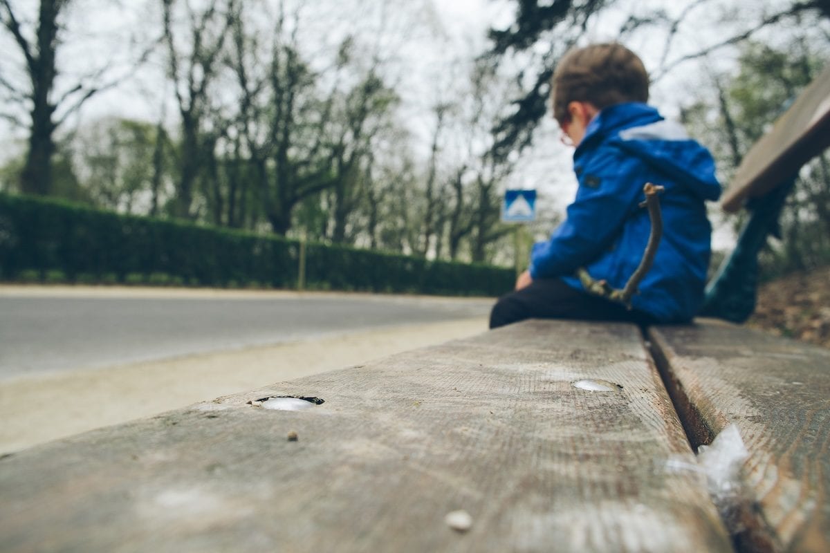 Il modo in cui un adulto esce dalla vita di un bambino ha un peso: cos'è il ghosting infantile