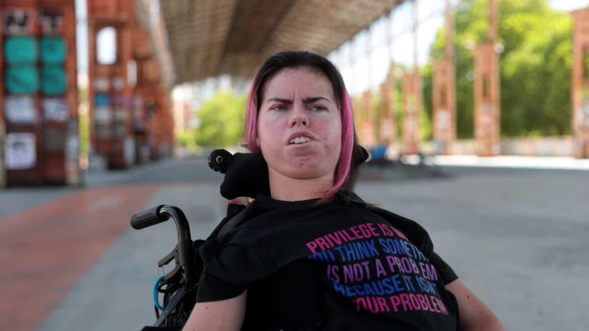 Elisa Costantino, attivista con disabilità, e operatrice antiviolenza