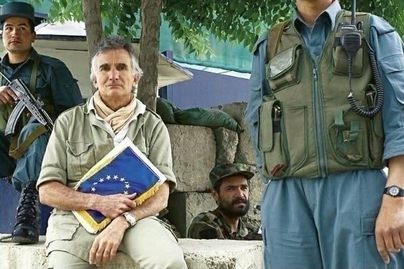 Non risponde al telefono da giorni, la sorella allerta i soccorsi: trovato morto in casa l'ex pacekeeper Andrea Angeli