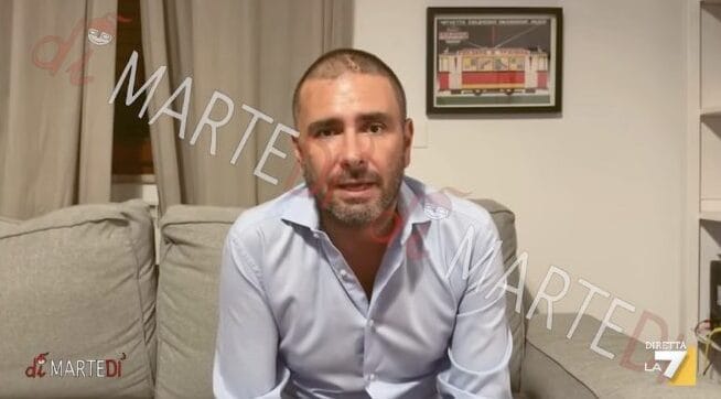 Alessandro Di Battista torna in televisione dopo il ricovero a Cuba: "Ogni giorno mi sento meglio"
