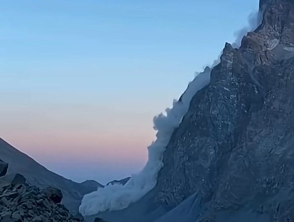 Improvvisa frana sul Monviso, il forte boato e poi il crollo: Soccorso alpino esclude escursionisti dispersi