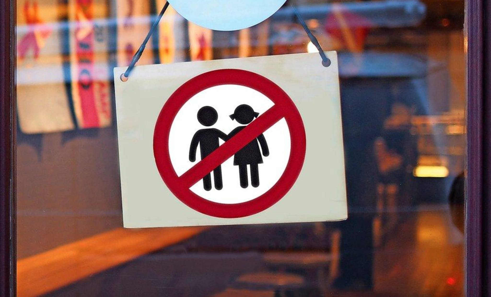 "Qui i bambini non possono entrare": la mia esperienza nei luoghi dove i piccoli sono sgraditi