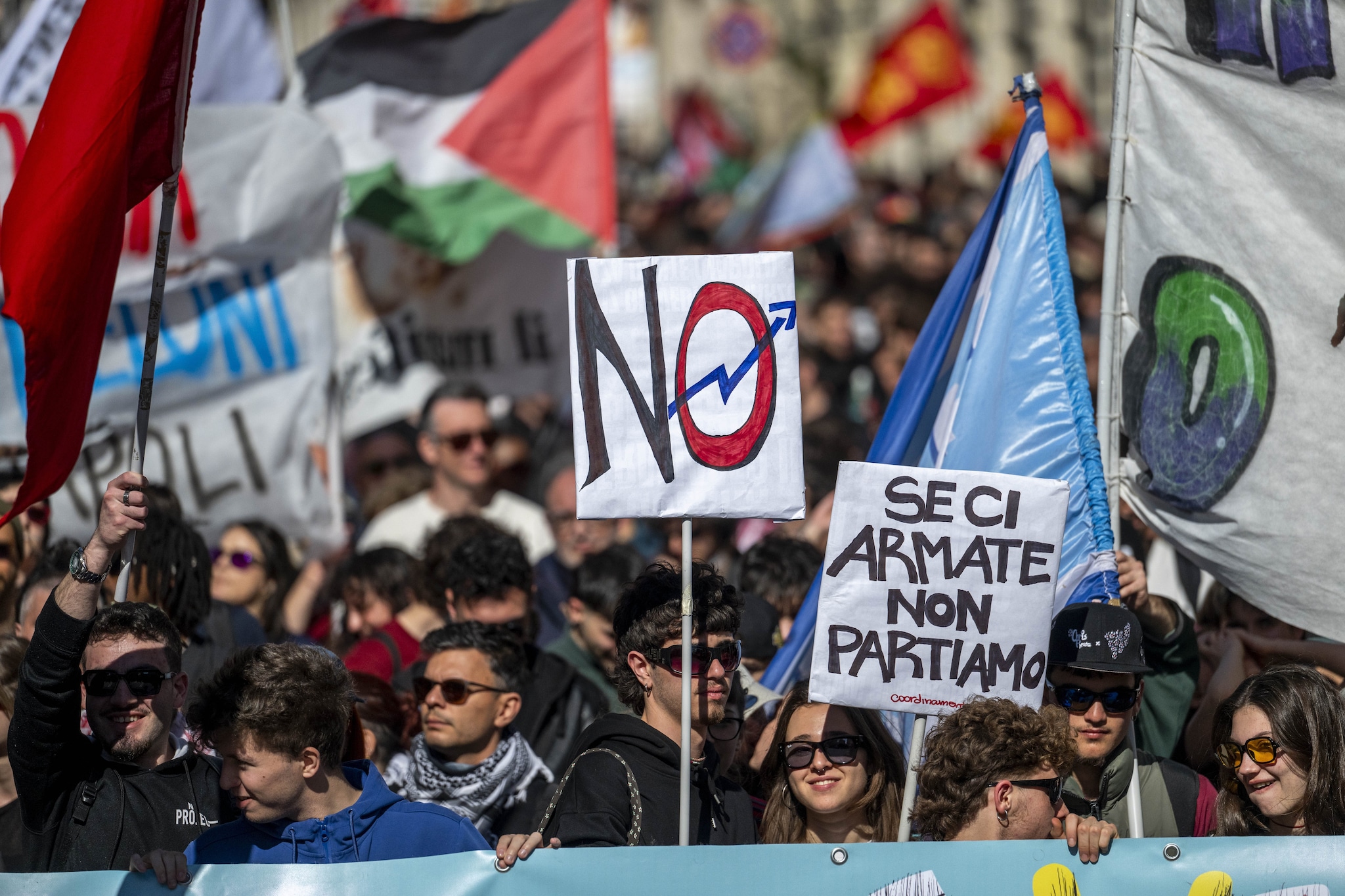 La proposta di legge per la Difesa Civile nonviolenta: "Non spendiamo per il riarmo, preveniamo le guerre"