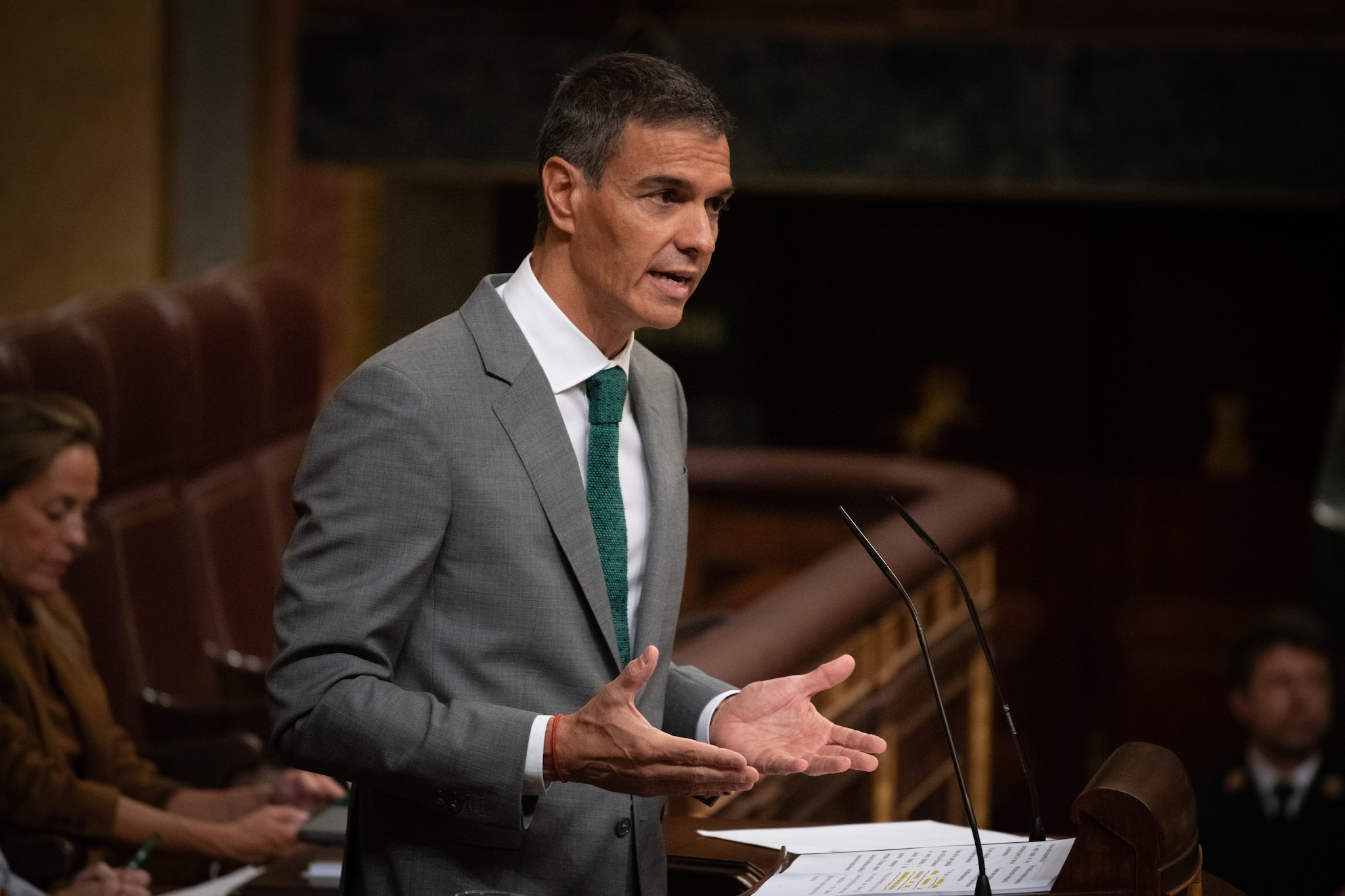 "Non si possono buttare le persone come sacchi dell'immondizia". Sanchez risponde alle critiche sulla gestione di Ceuta