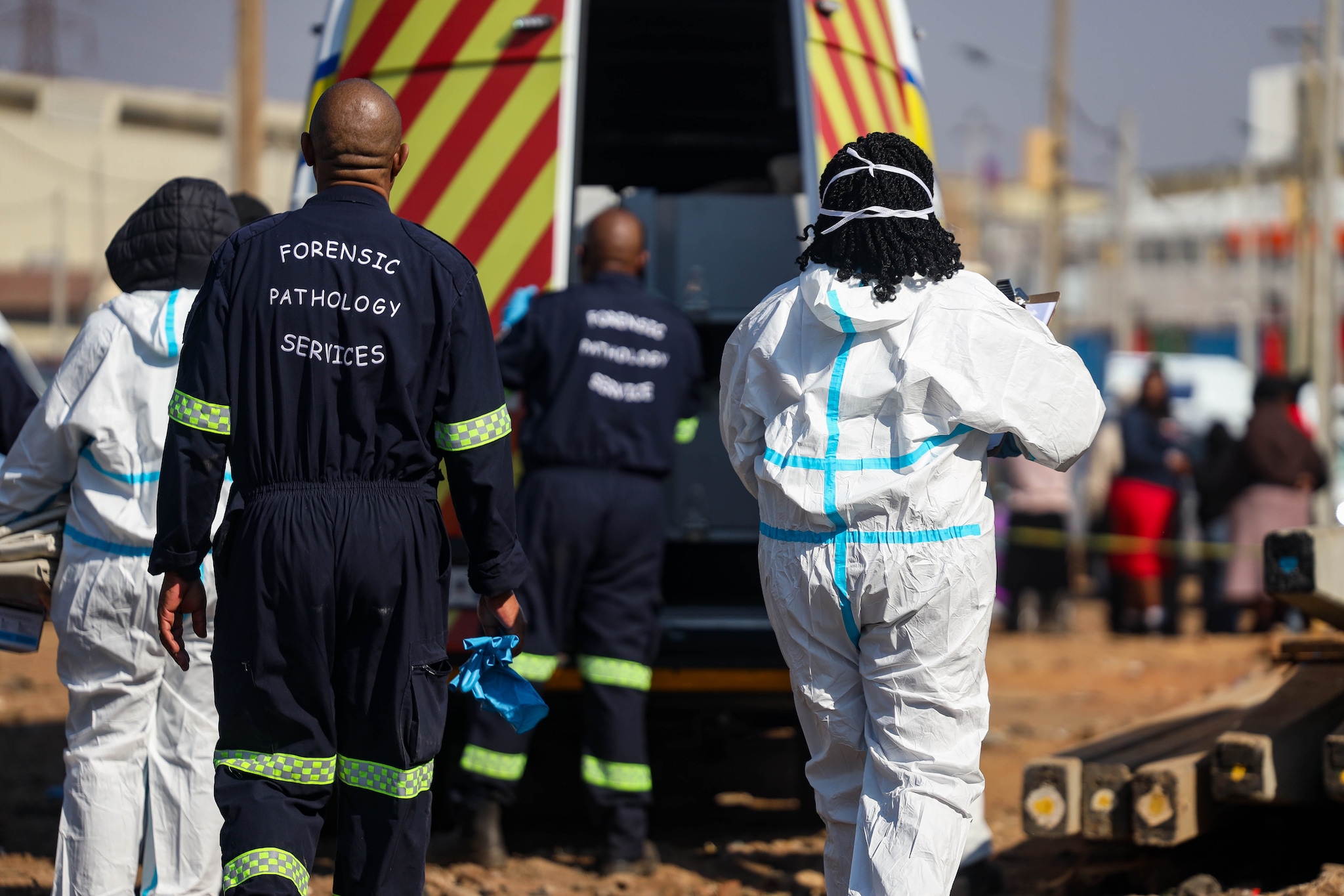 Nove donne trovate morte in due mesi, è giallo in Sudafrica: l’ipotesi di un’unica mano dietro gli omicidi