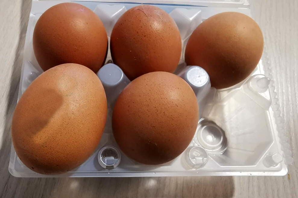 Uova richiamate dal commercio per rischio chimico: allerta del Ministero della salute