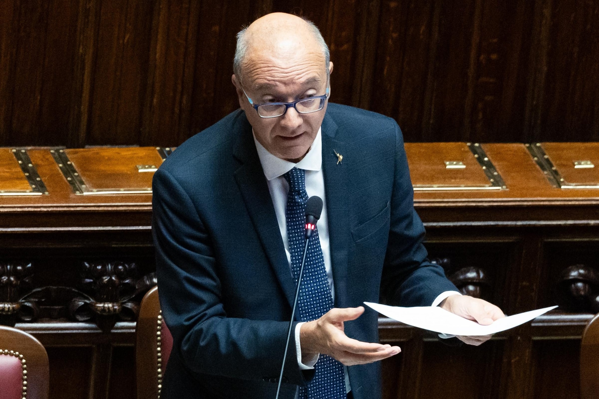 Nel dl Scuola multe fino a 1000 euro se i genitori di alunni stranieri non imparano l'italiano: cosa dice la norma