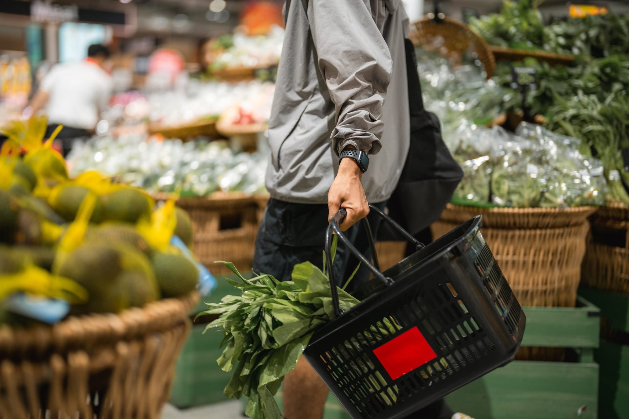 Se nei supermercati troviamo sempre meno verdure è colpa di siccità e guerre