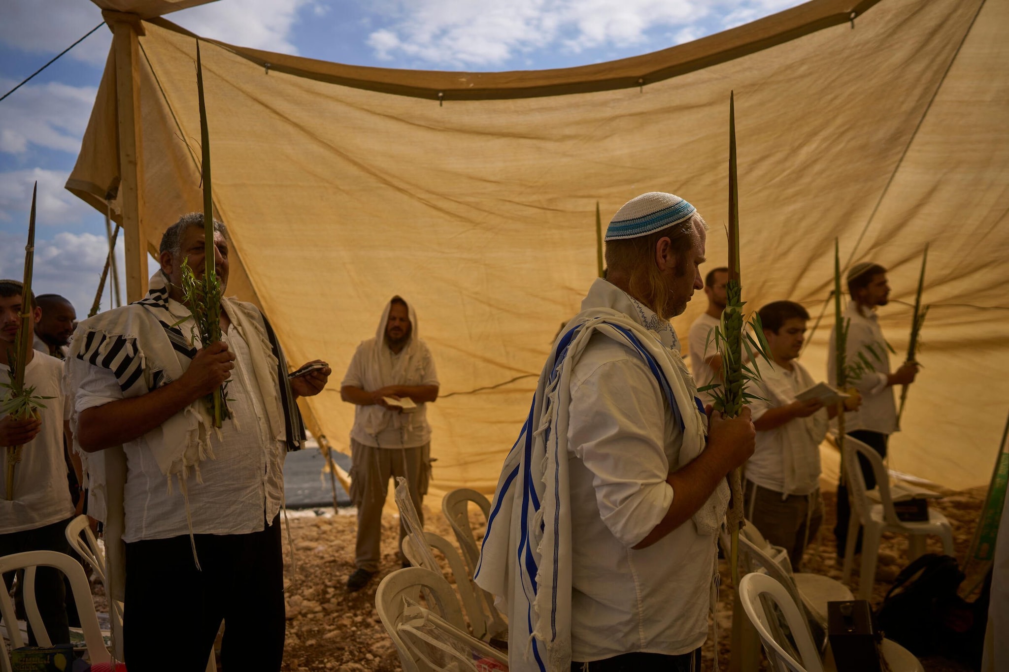 Cristiani per Israele, Pd annuncia interrogazione in Ue dopo inchiesta di Fanpage: “Meloni e Salvini devono chiarire”