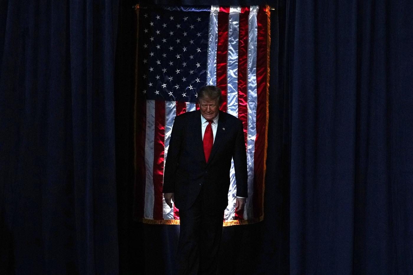 Trump vuole il petrolio russo, attacca Zelensky e annuncia una tregua energetica mai concordata