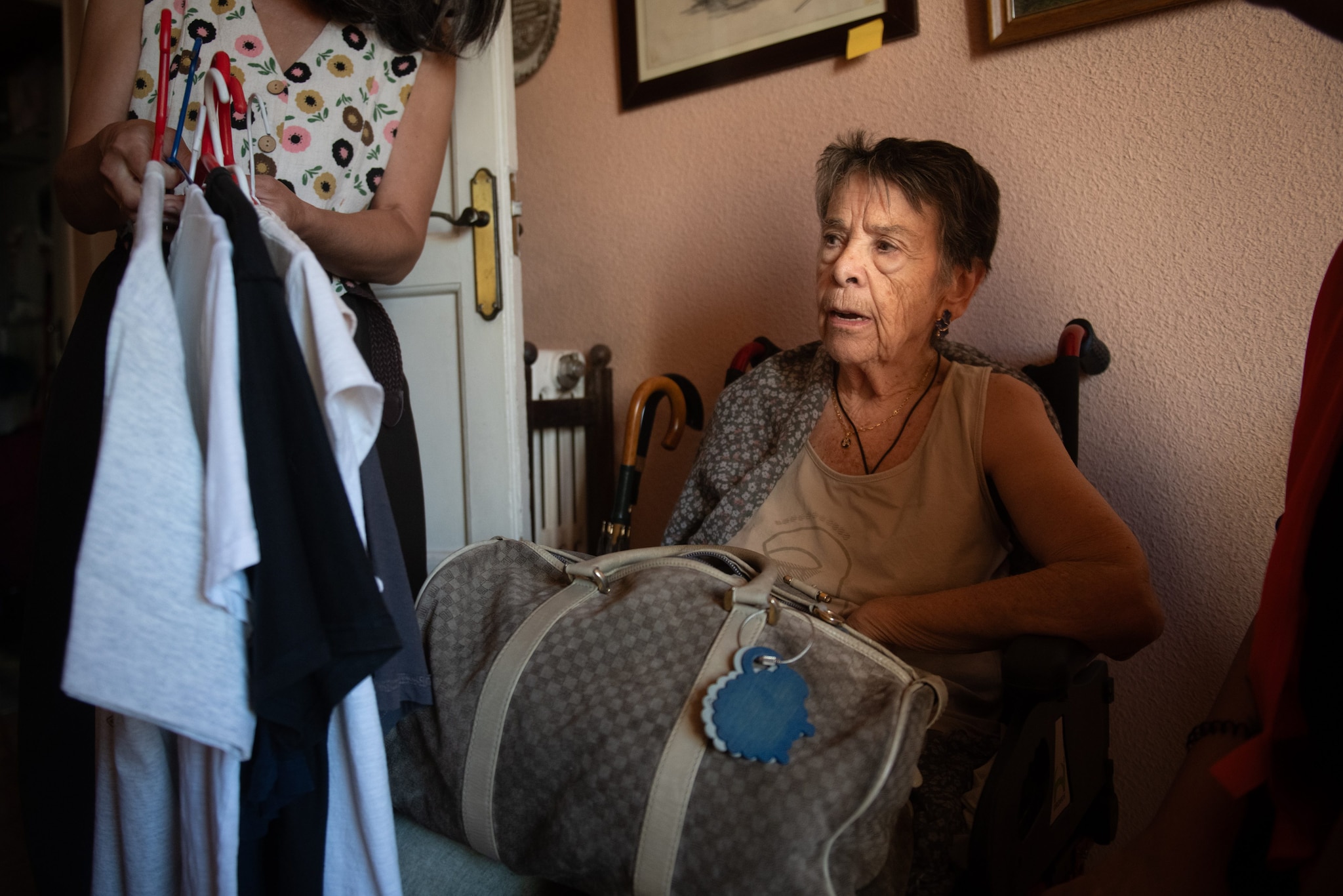 Morta Maricarmen Abascal, la 87enne sfrattata dopo 70 anni e simbolo della lotta per la casa in Spagna