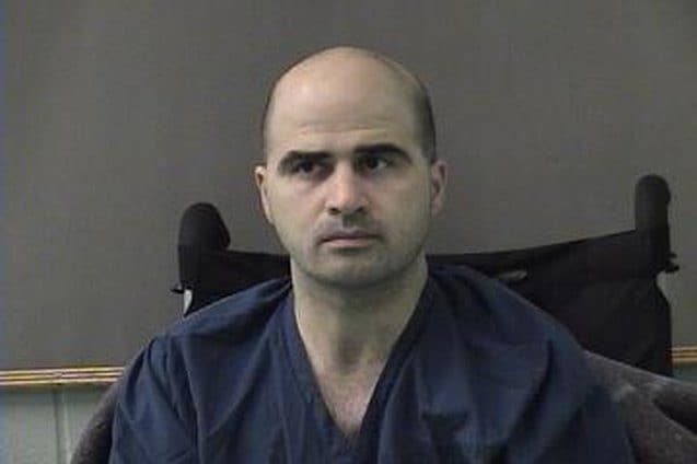 Trump approva la fucilazione dell’ex maggiore Nidal Hasan per la strage di Fort Hood: prima volta dalla Guerra Mondiale