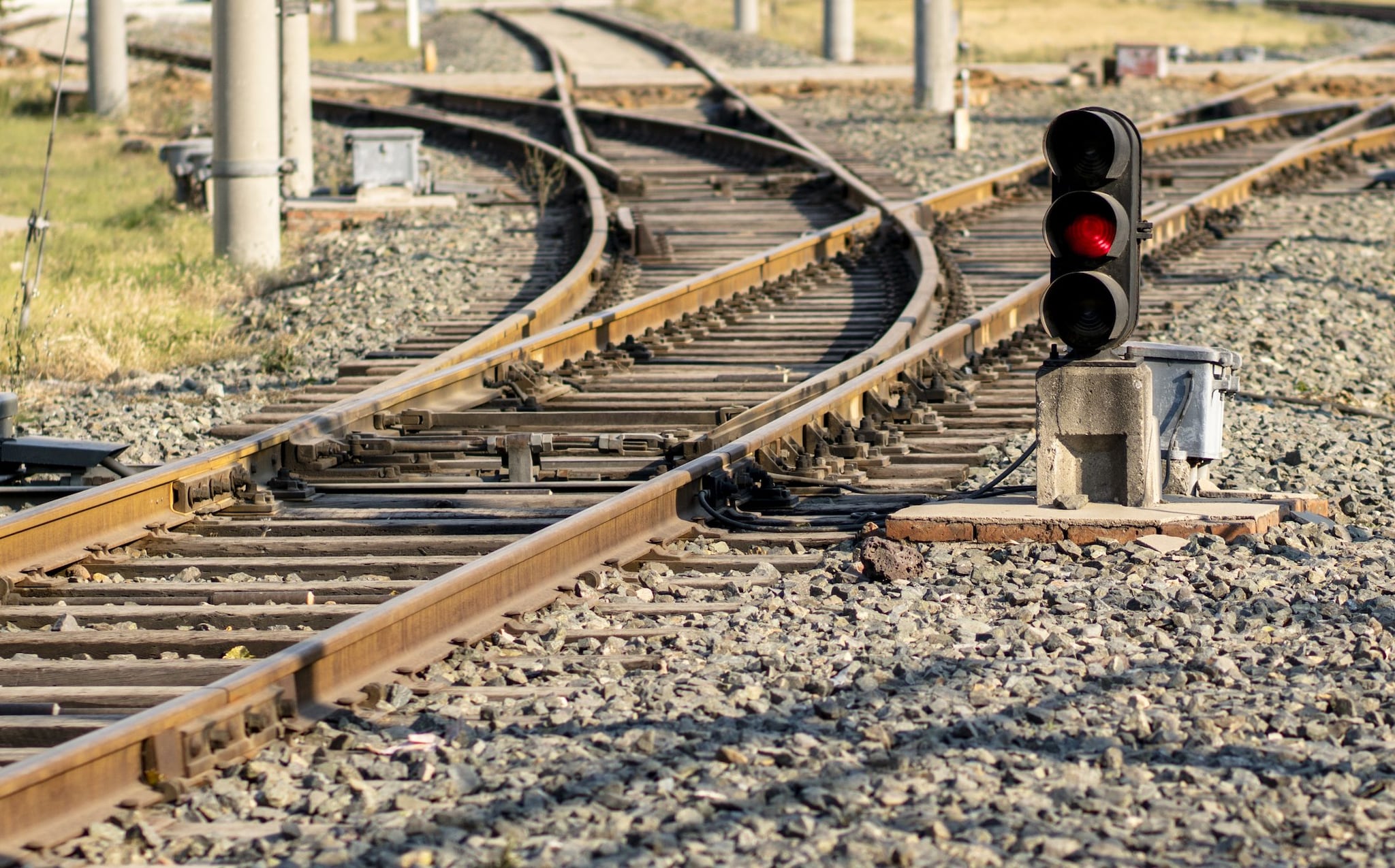 Ferma la linea ferroviaria Torino Genova per persona investita sui binari ad Asti: cancellazioni e ritardi di oltre 2 ore