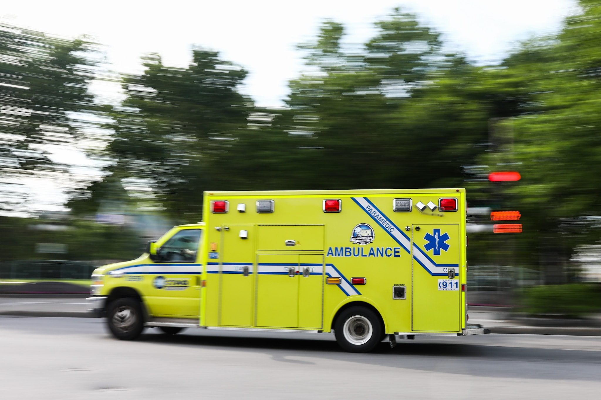 Grave incendio nella base militare di Wainwright, in Canada: ci sono morti e feriti, ignote le cause