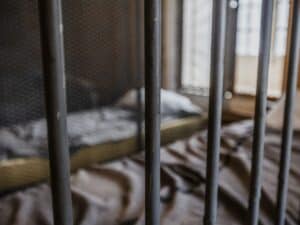 Uomo si toglie la vita in carcere dopo un'aggressione